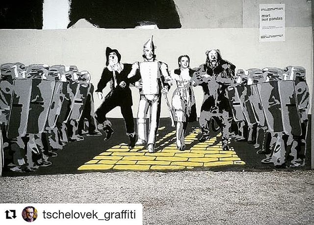 @tschelovek_graffiti (@get_repost)
・・・ "Let's take a walk in democraty" by @by_dav in Grenoble, France for @grenoblestreetartfest #GSAF. Location: 12 Rue des Bains.