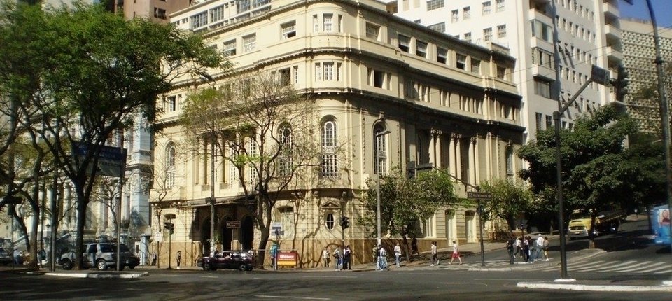 File:Automovel Clube de Belo Horizonte - Entrada.jpg - Wikipedia