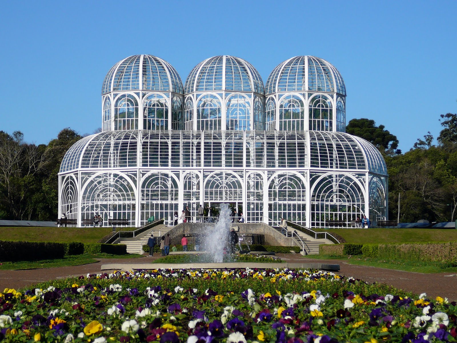 Jardim Botânico de Curitiba - Arte Fora do Museu